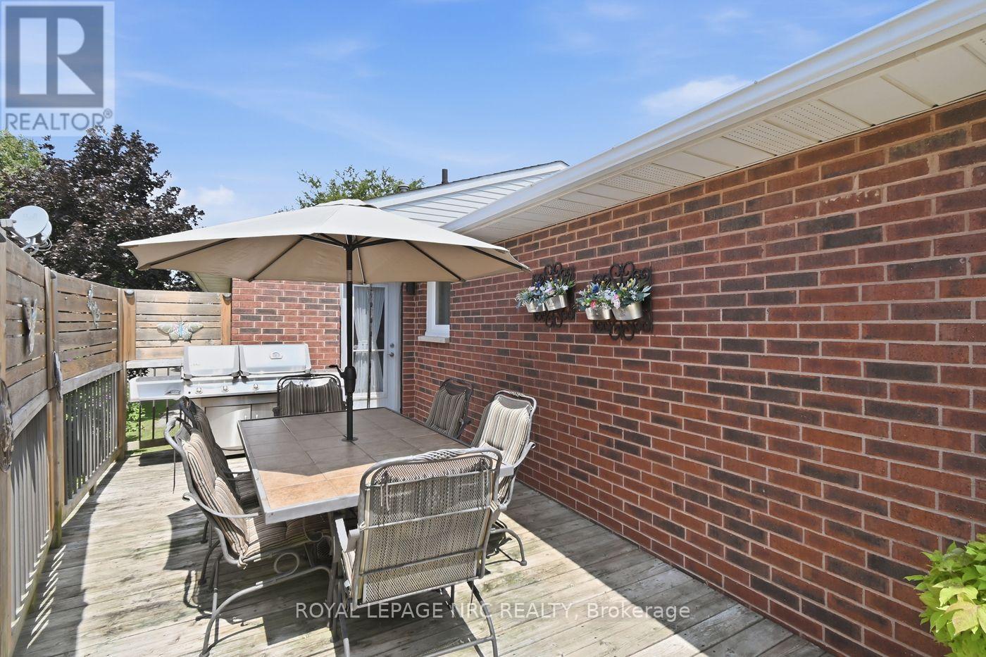 28 ROLLINS DRIVE - 36