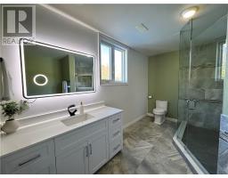 5381 Desmarais, Sudbury, ON P3P1R7 Photo 26