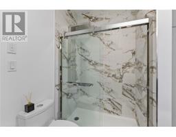 5381 Desmarais, Sudbury, ON P3P1R7 Photo 33