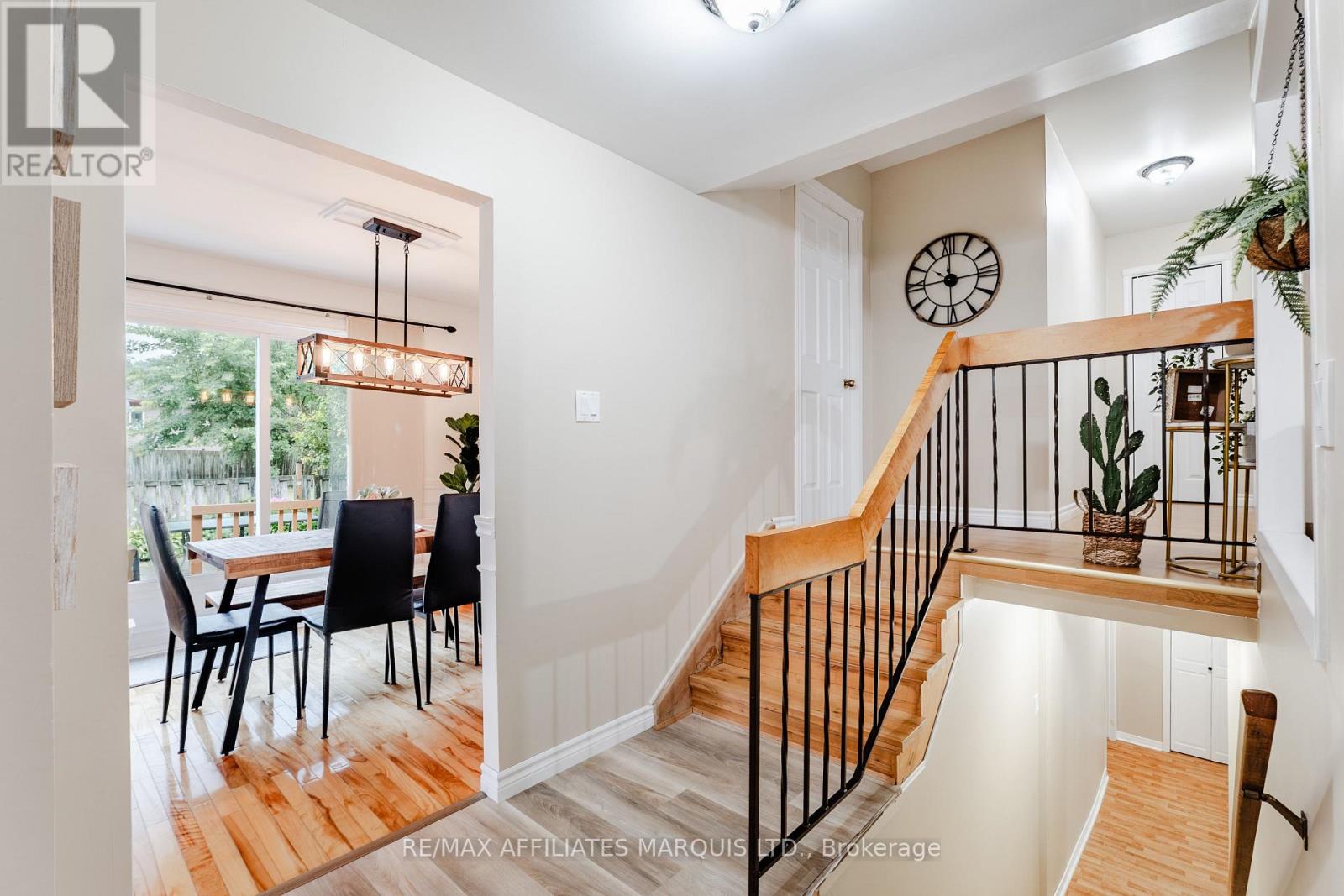 709 CHAMPLAIN DRIVE - Image 14