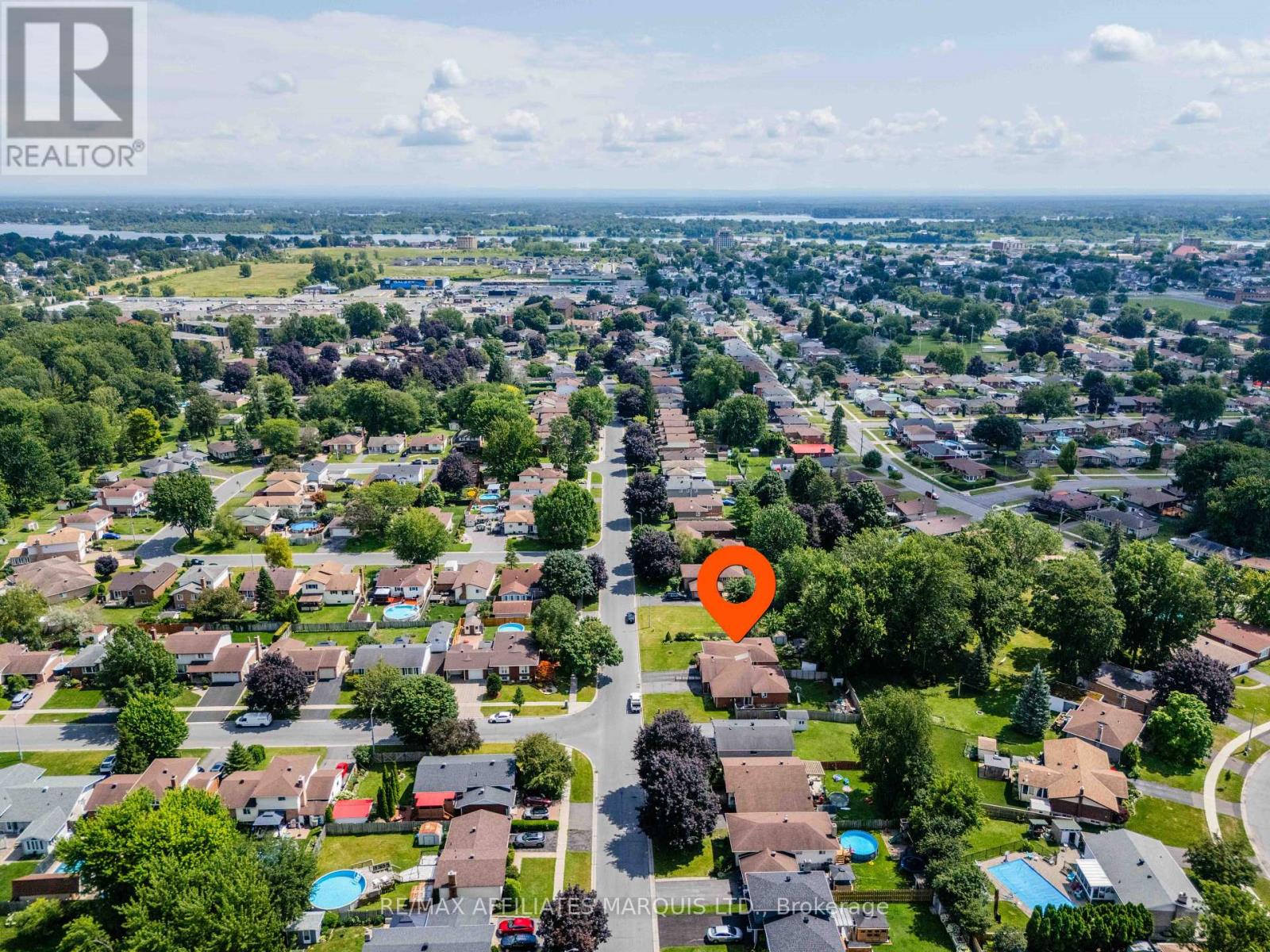 709 CHAMPLAIN DRIVE - 49