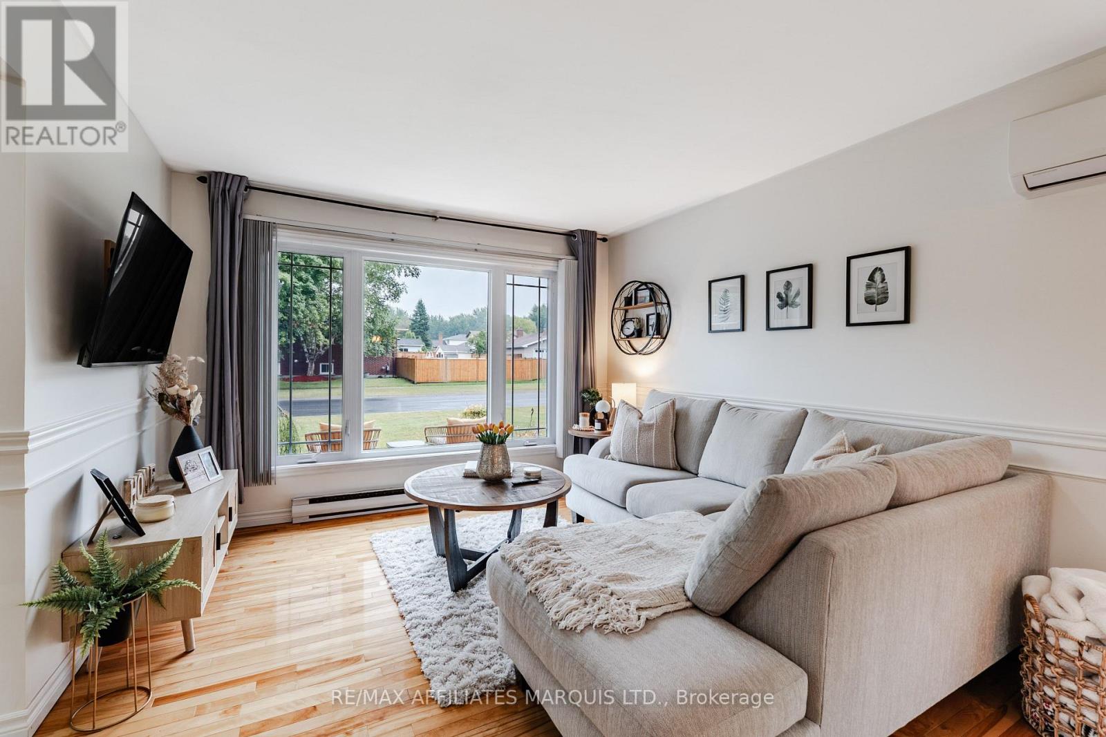 709 CHAMPLAIN DRIVE - 7