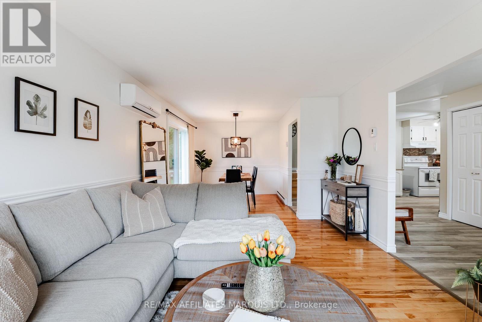 709 CHAMPLAIN DRIVE - 9