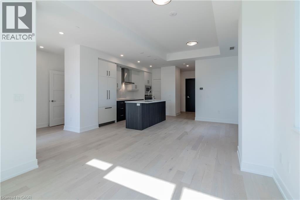 15 WELLINGTON Street Unit# 107 — photo 3
