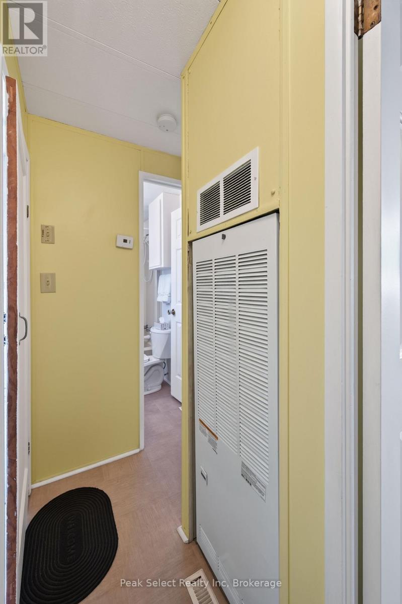 #205 198 SPRINGBANK DRIVE - 24