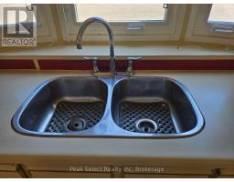 205 - 198 Springbank Drive, London South, ON N6J1G1 Photo 9