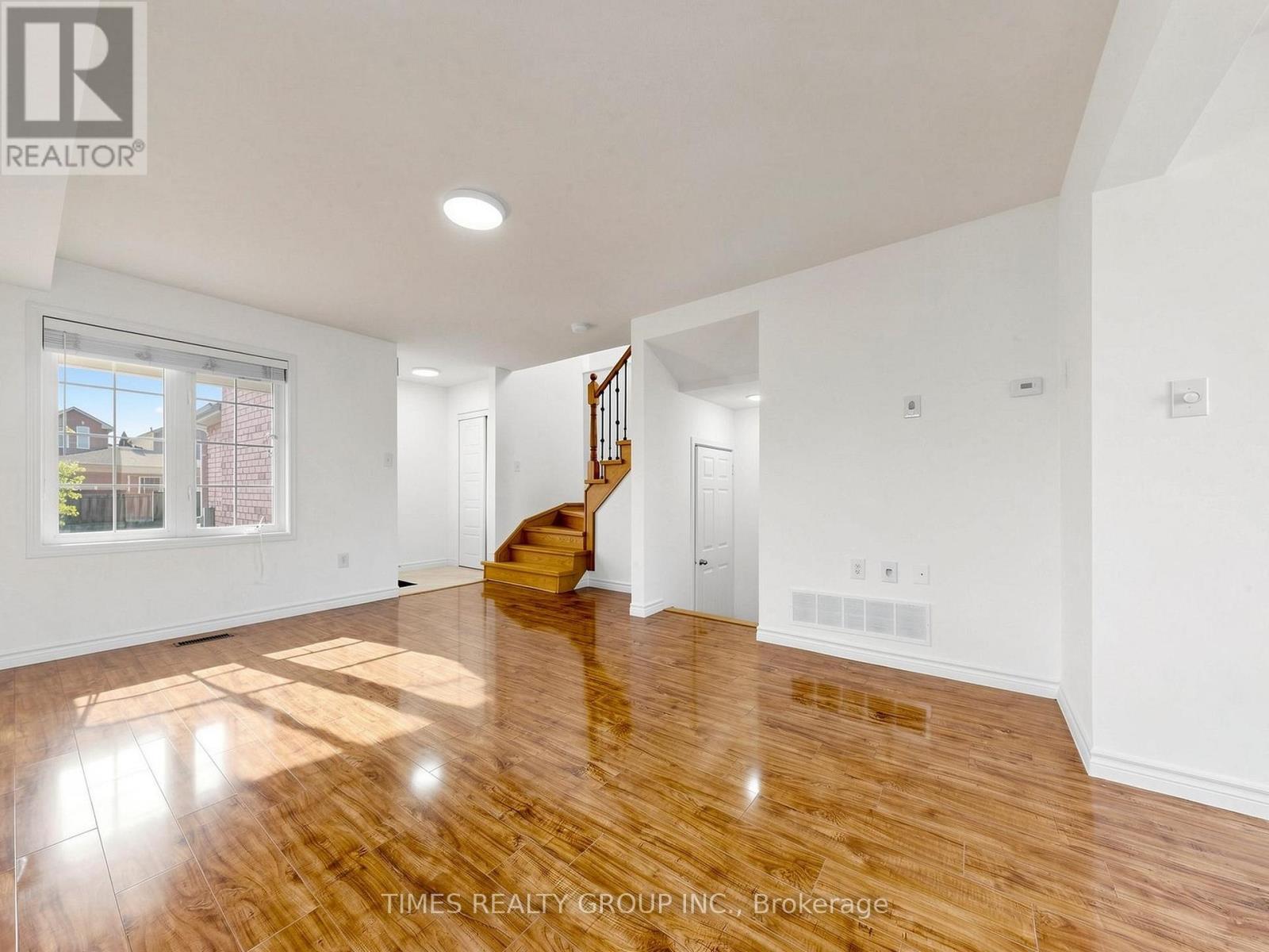 46 RIDWELL STREET - 5