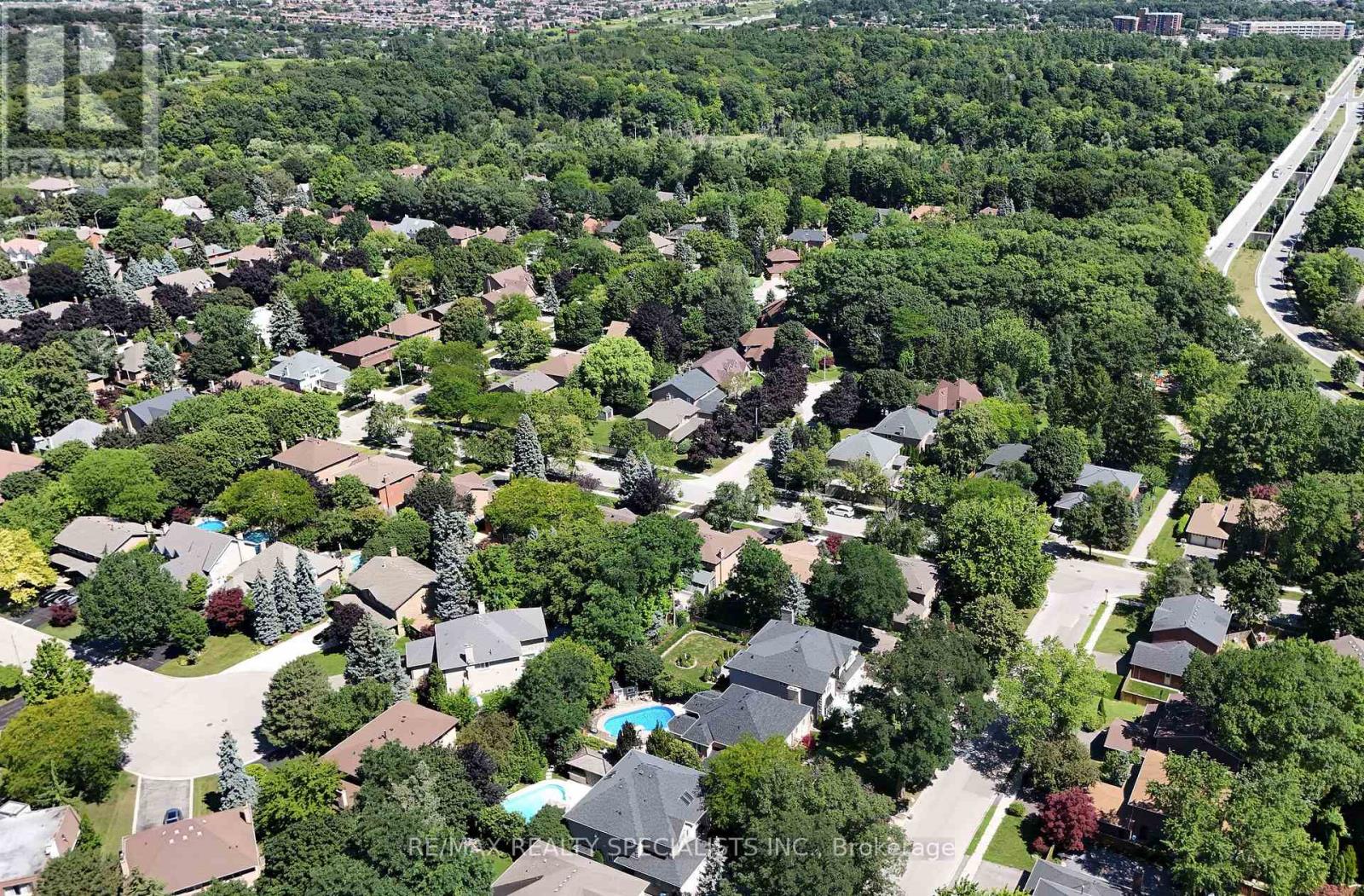 1712 FIFESHIRE COURT - 41