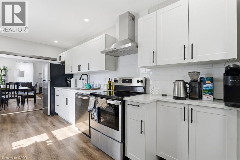 773 LAWRENCE Road - 8