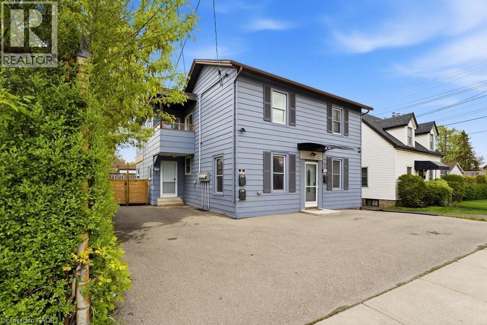 773 LAWRENCE Road - 1