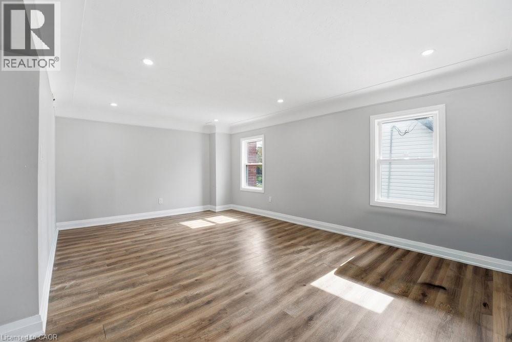 773 LAWRENCE Road - 14