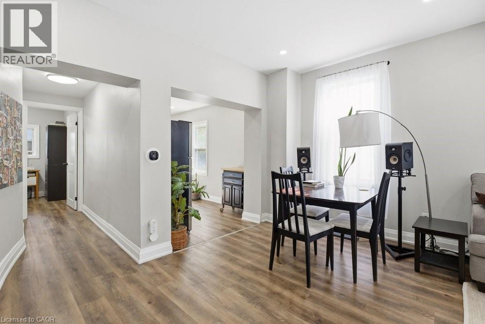 773 LAWRENCE Road - 6