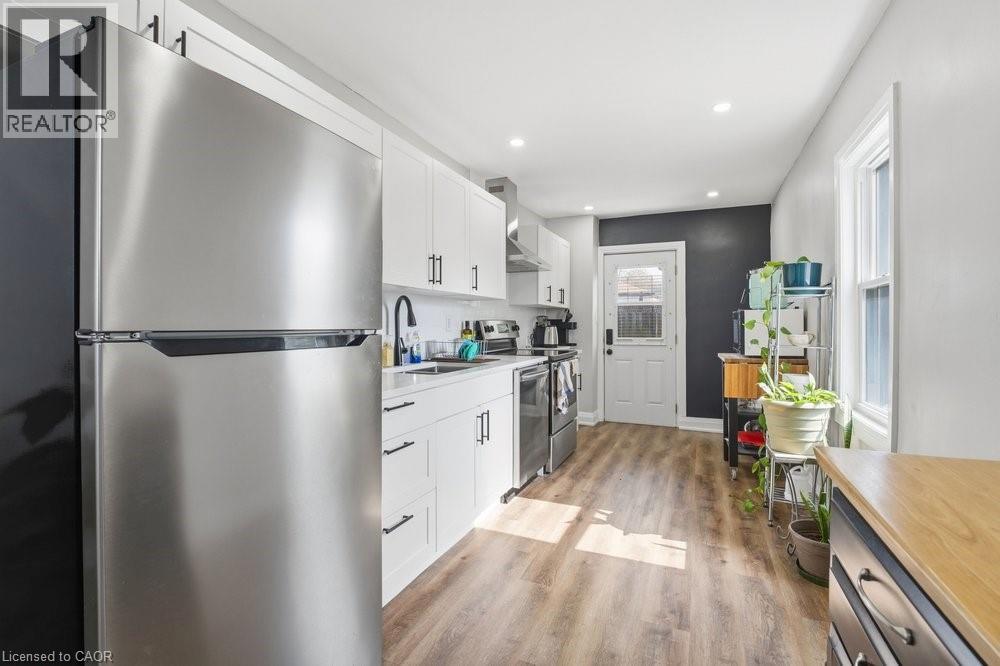 773 LAWRENCE Road - 7