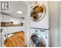 2094 Water's Edge Drive, Oakville, ON L6L1A4 Photo 12