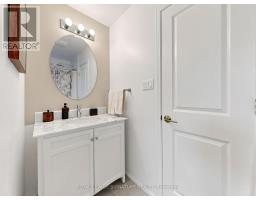 2094 Water's Edge Drive, Oakville, ON L6L1A4 Photo 24