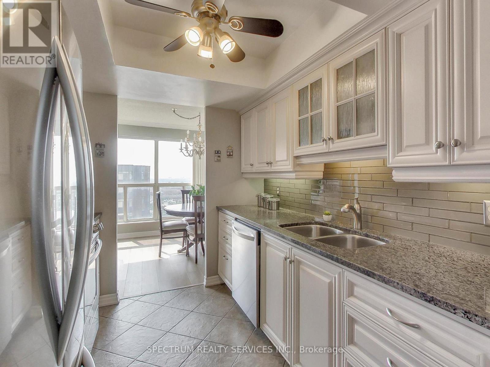 #1603E 325 WEBB DRIVE - 28