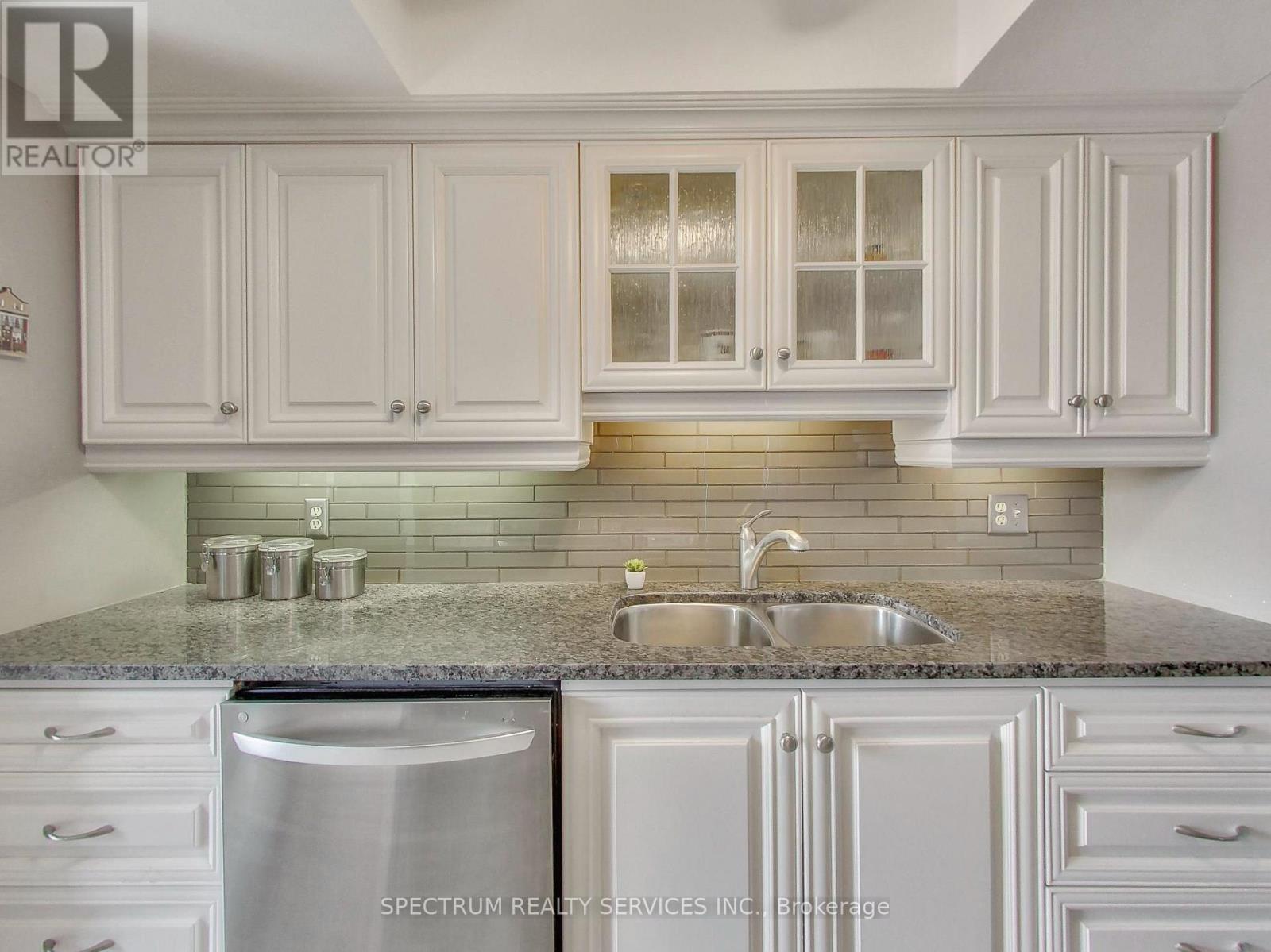 #1603E 325 WEBB DRIVE - 29