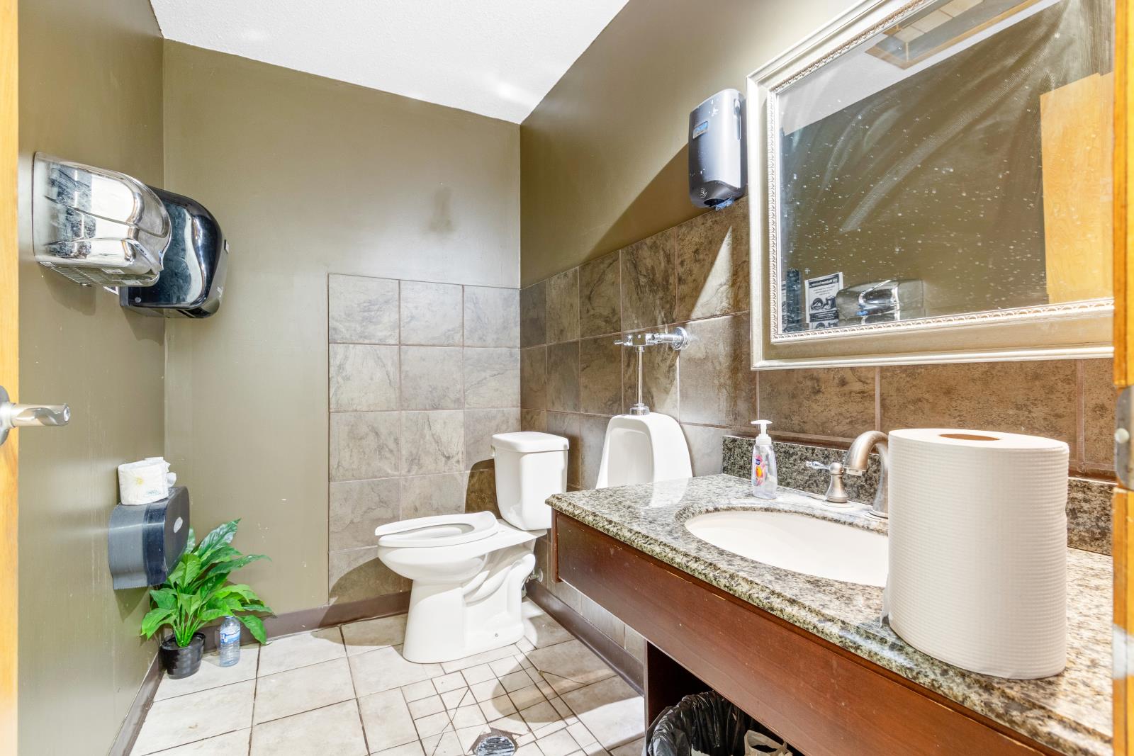 5012 50 Street - Photo 13