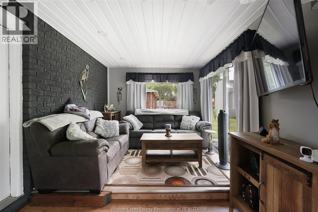5075 MANNING ROAD - Image 24