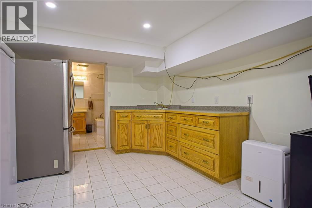 39 AINSWORTH Street - Image 32
