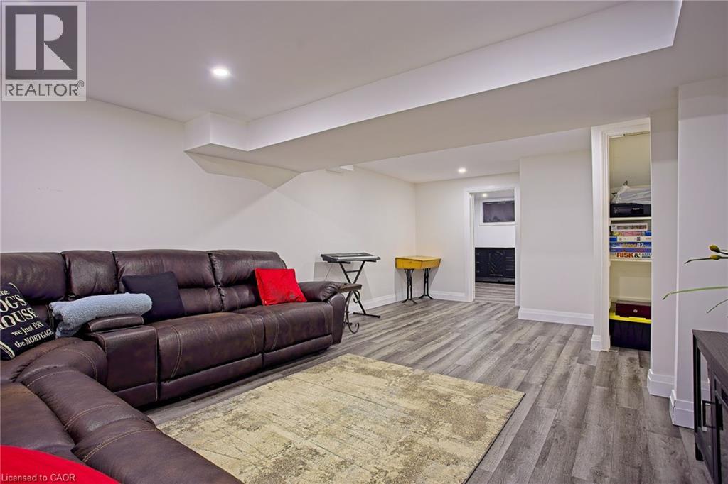 39 AINSWORTH Street - Image 31