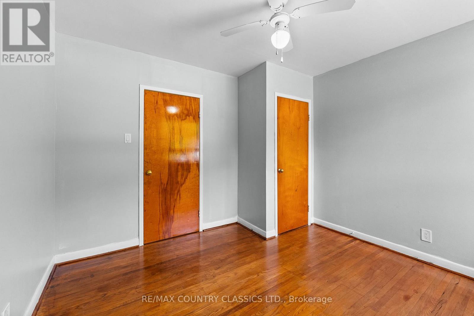 1043 ESTATES ROAD - Image 15