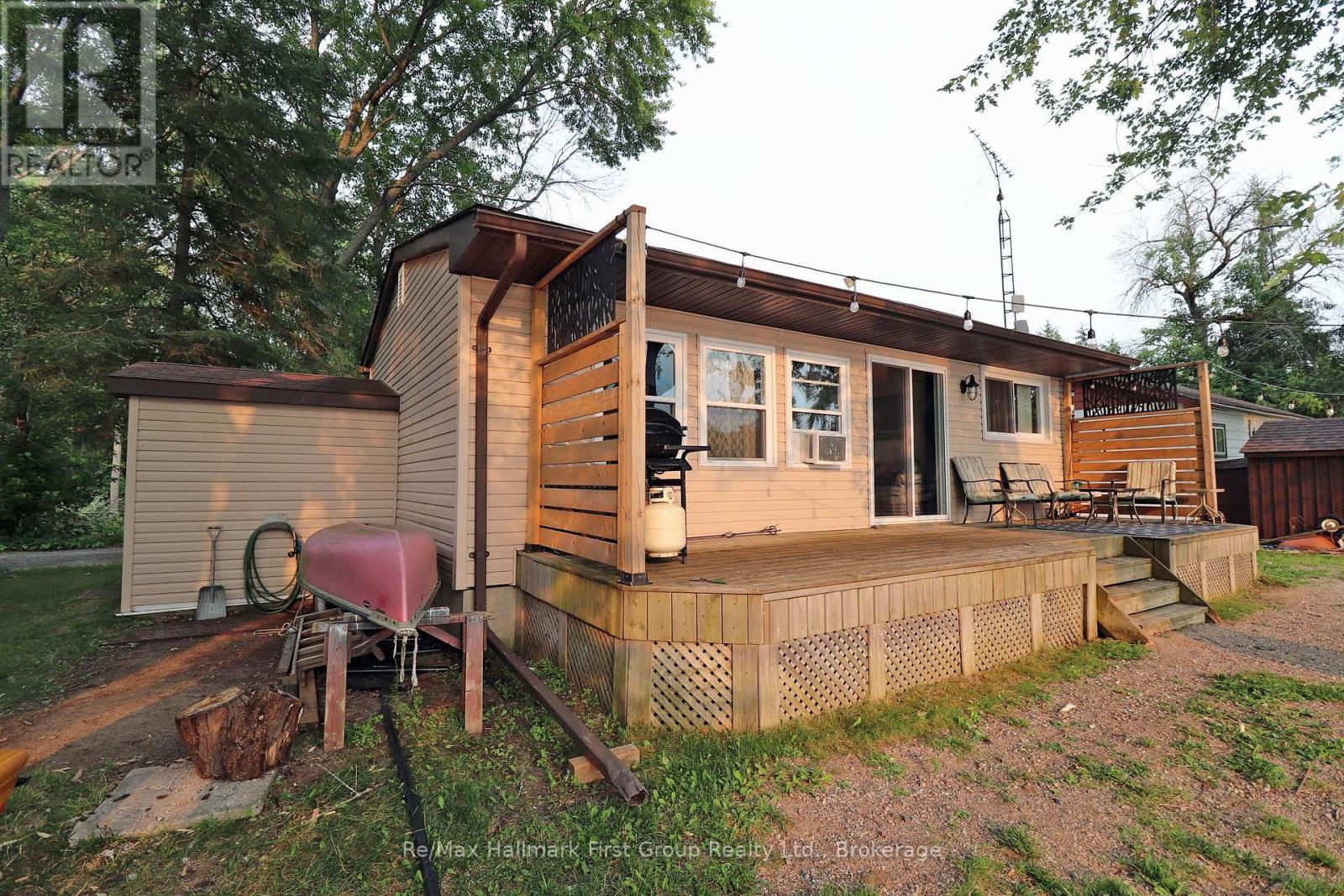 111 HUGHES LANE - 7