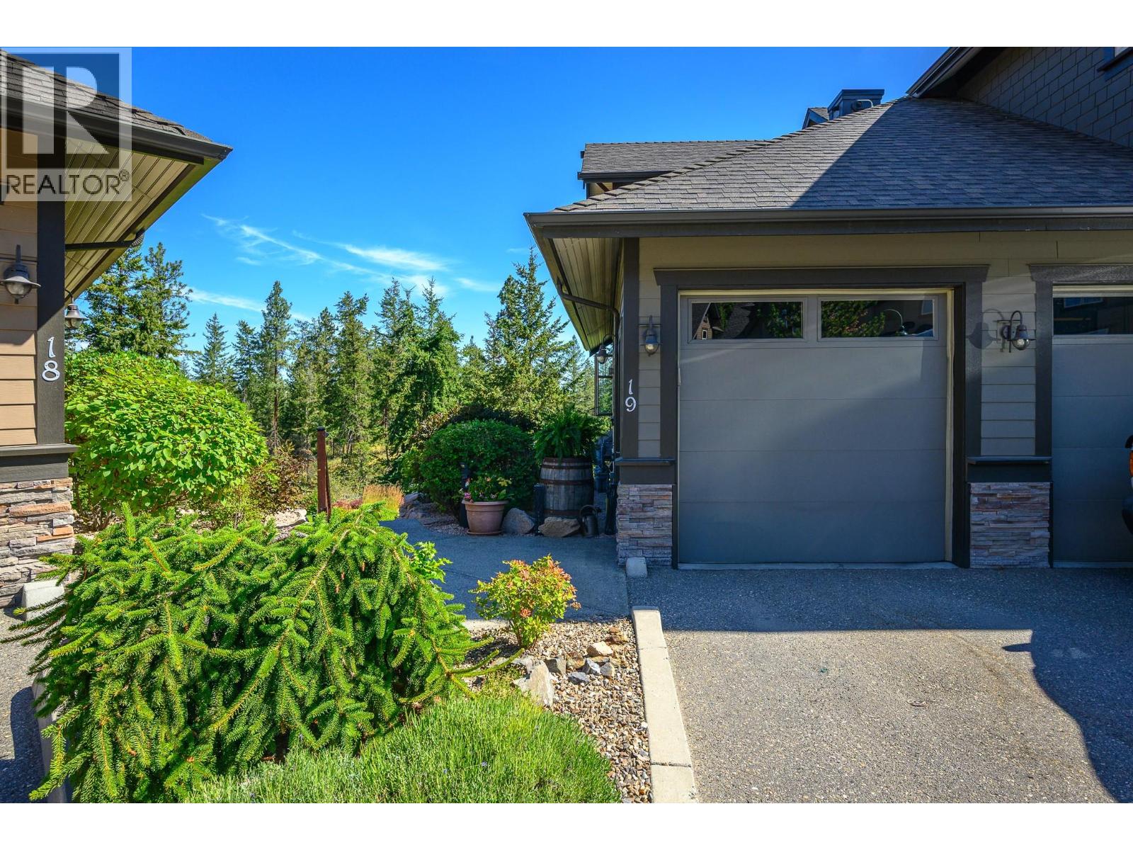#19 333 Longspoon Drive - 28