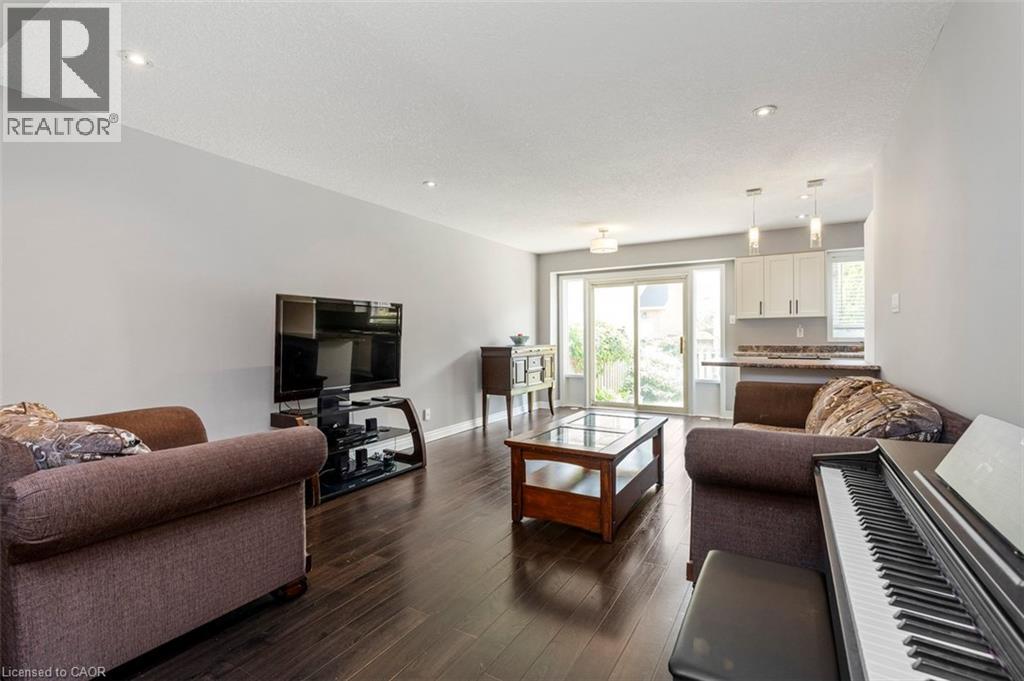 2248 SETON Crescent - 8