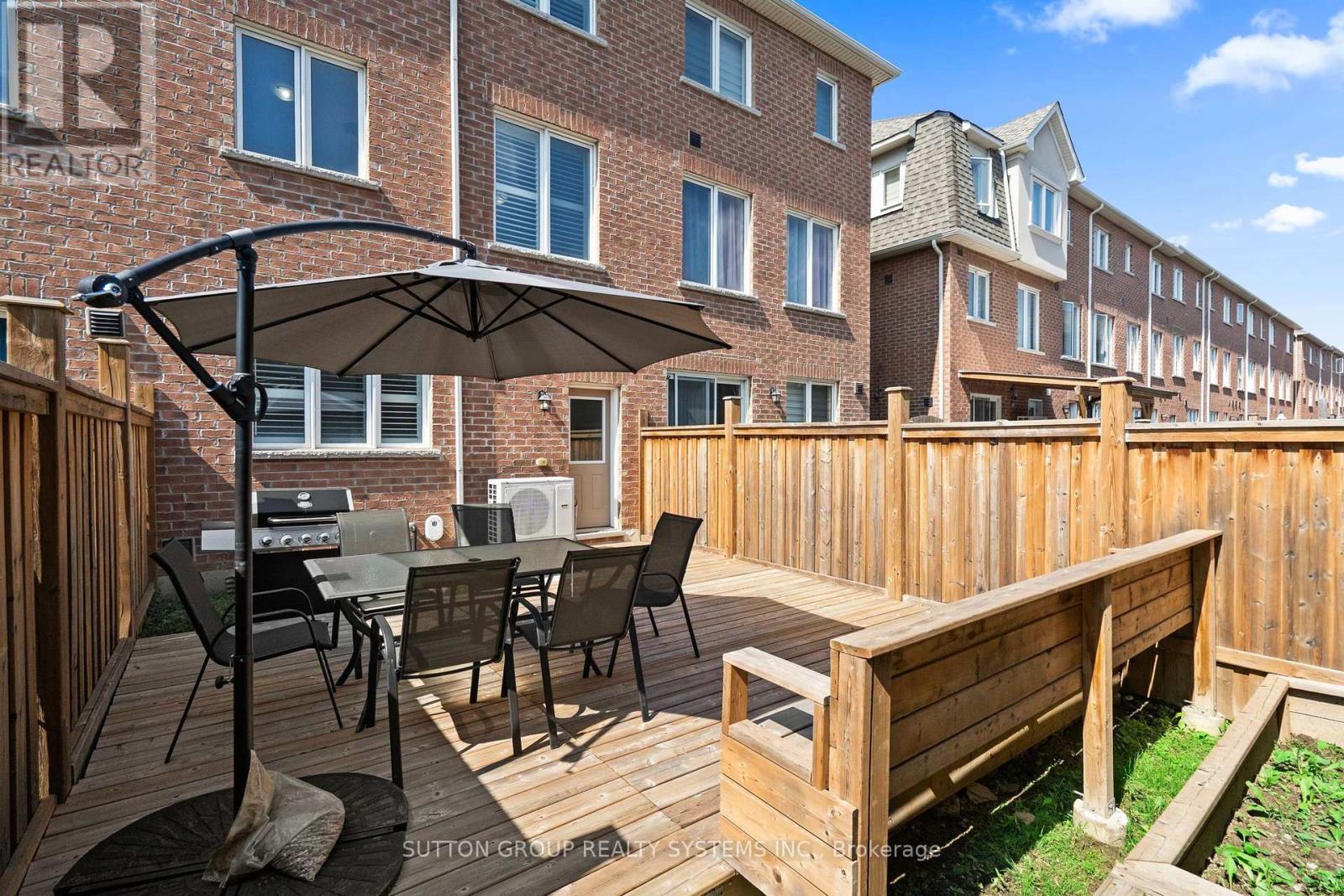 11 FUSILIER DRIVE - 25