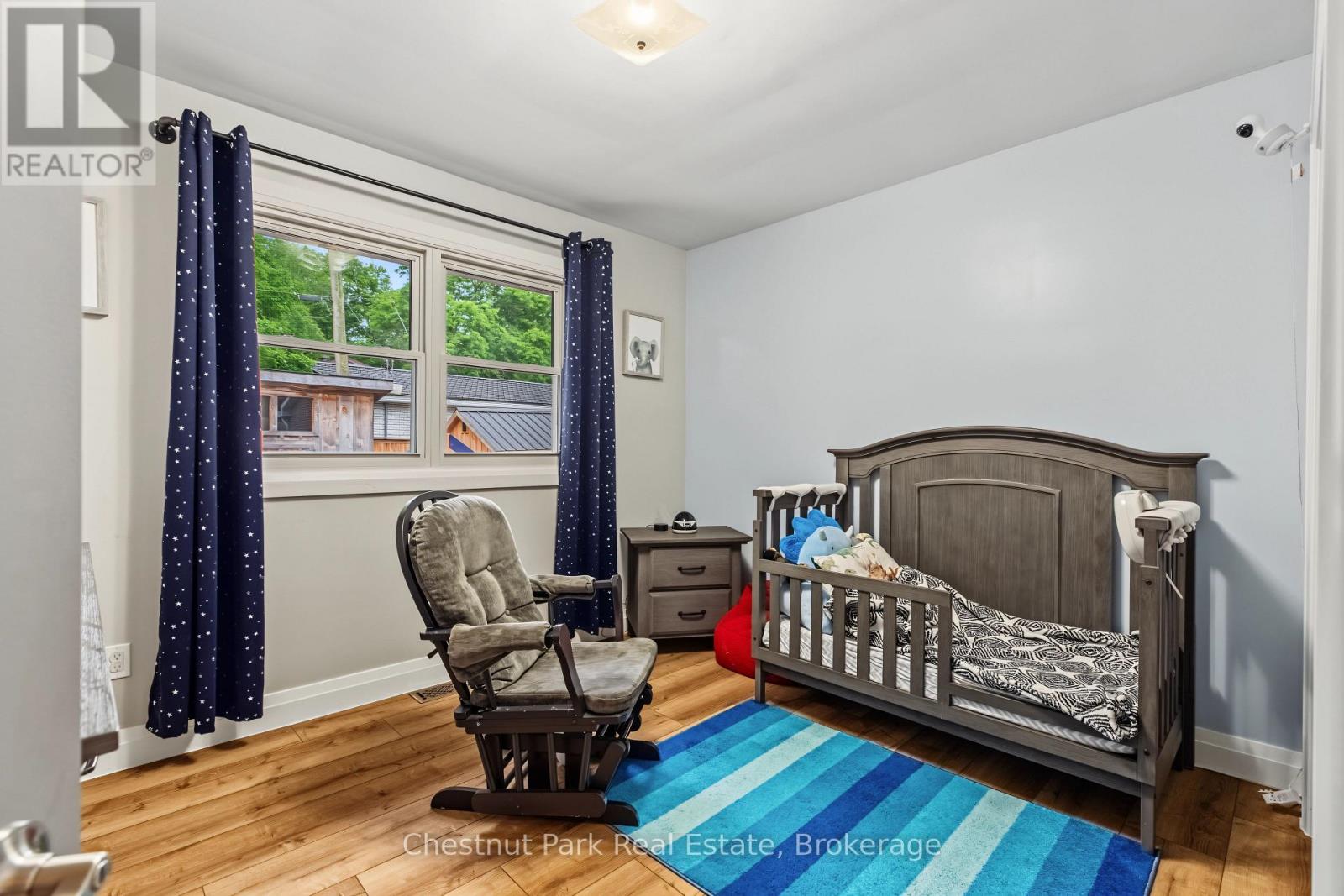 583 6TH STREET W - Image 23