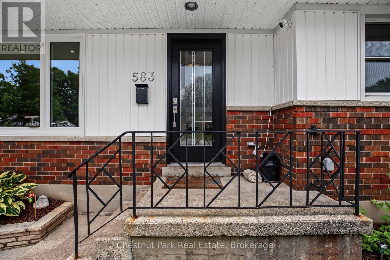 583 6TH STREET W - Image 7