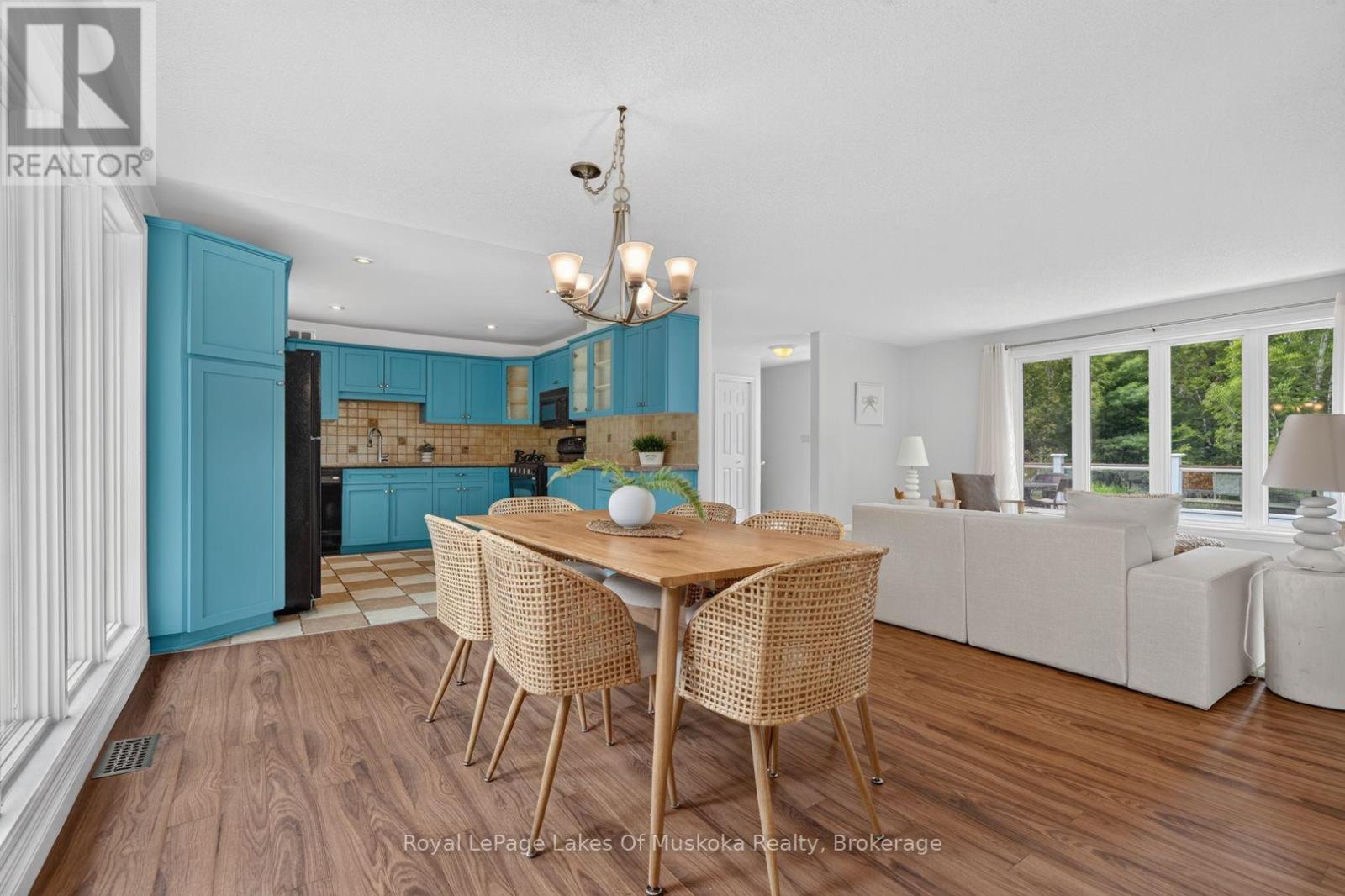 44 SHELLWOOD SHORES AVENUE - Image 11