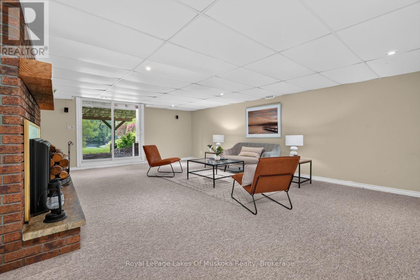 44 SHELLWOOD SHORES AVENUE - 24