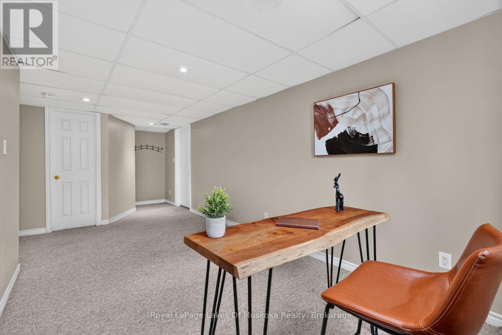 44 SHELLWOOD SHORES AVENUE - 31