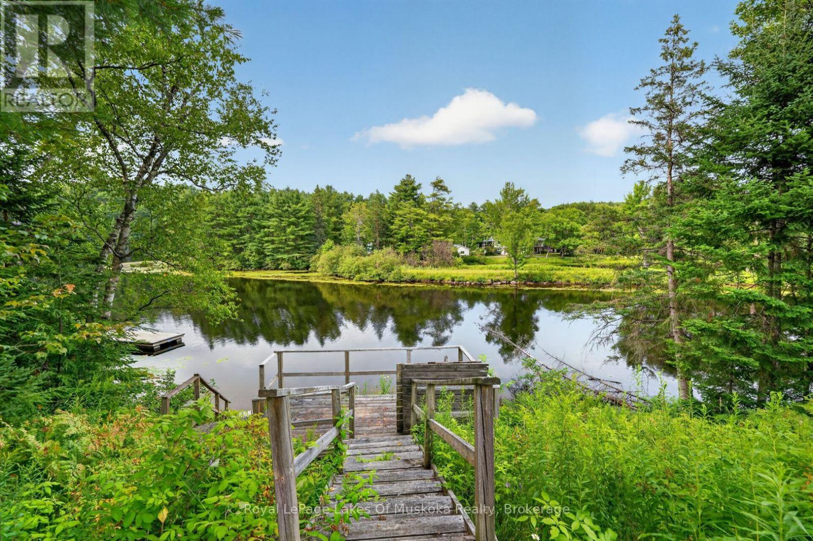 44 SHELLWOOD SHORES AVENUE - Image 42