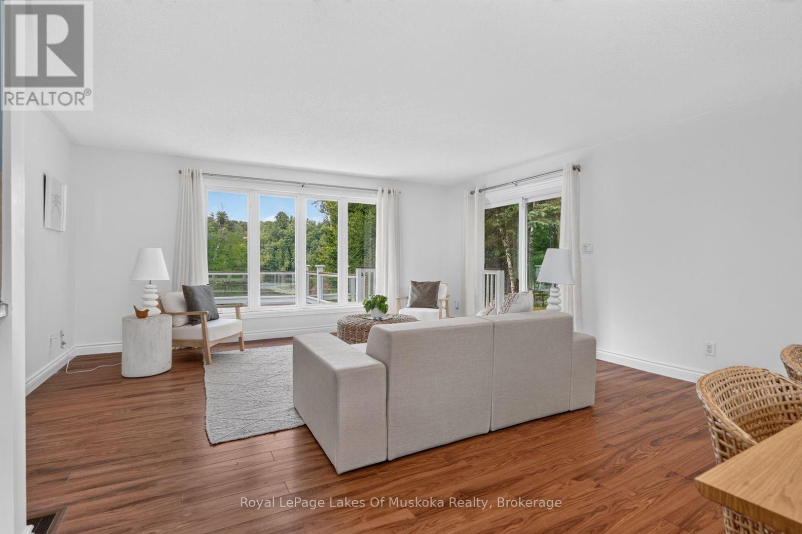 44 SHELLWOOD SHORES AVENUE - Image 6