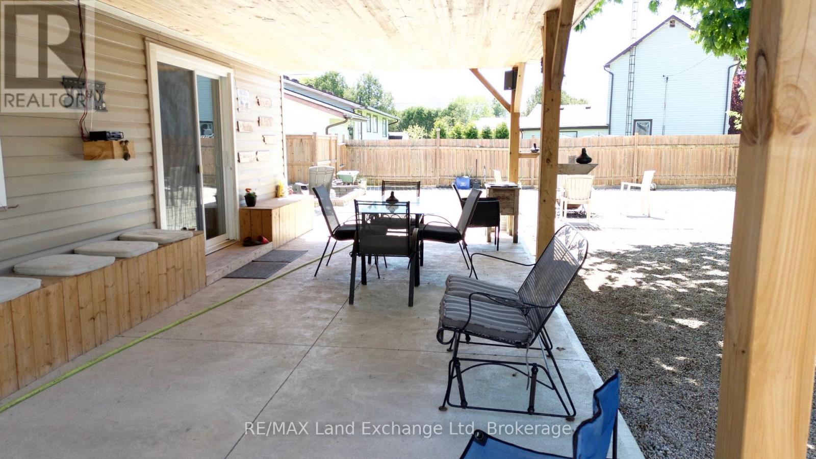 1041 MAIN STREET - 39