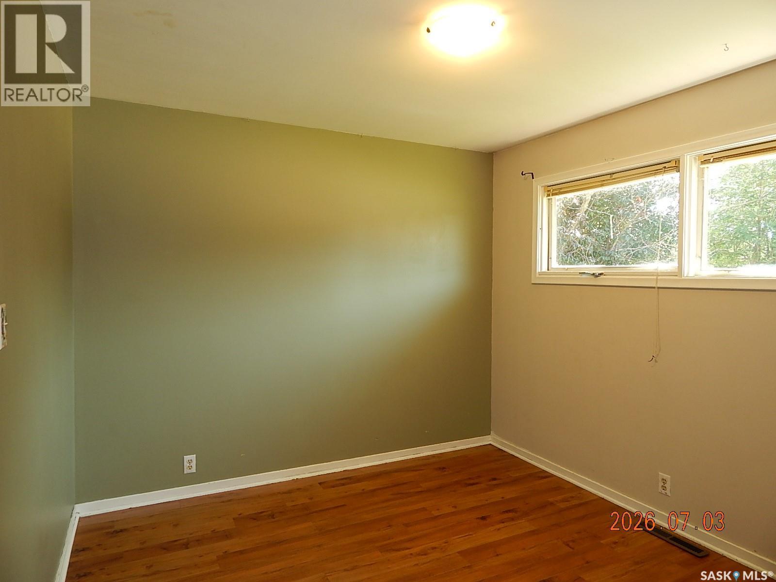 710 3RD STREET E - 10