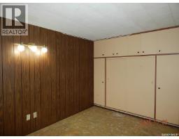 710 3rd Street E, Assiniboia, SK S0H0B0 Photo 22