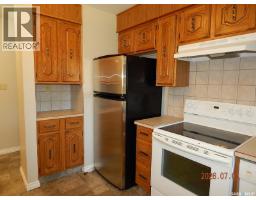4pc Bathroom - 710 3rd Street E, Assiniboia, SK S0H0B0 Photo 7