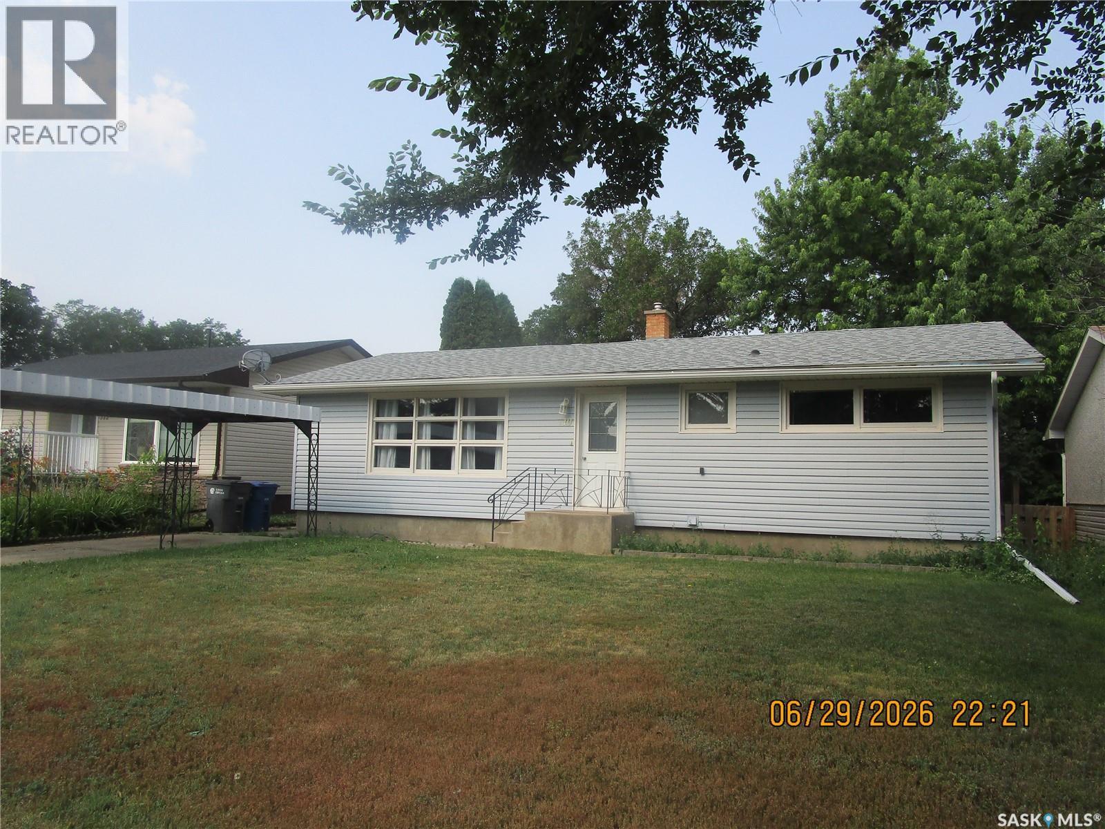 710 3RD STREET E - 1