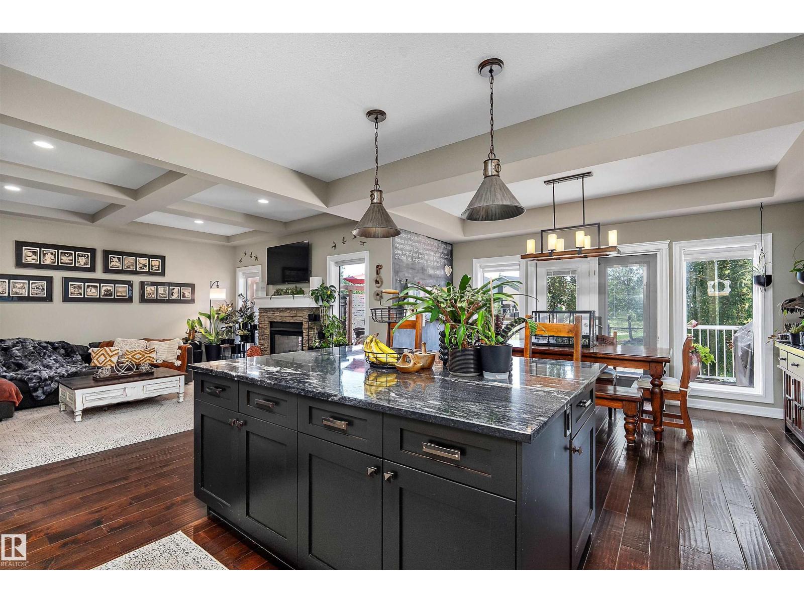 180 SHEPPARD CI - Image 14