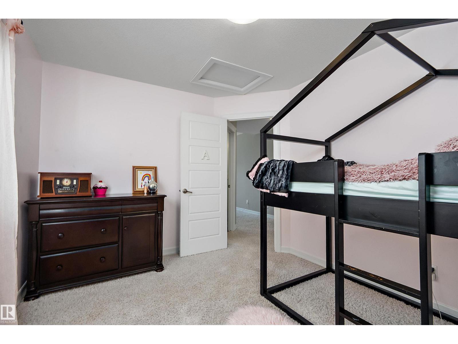 180 SHEPPARD CI - Image 27