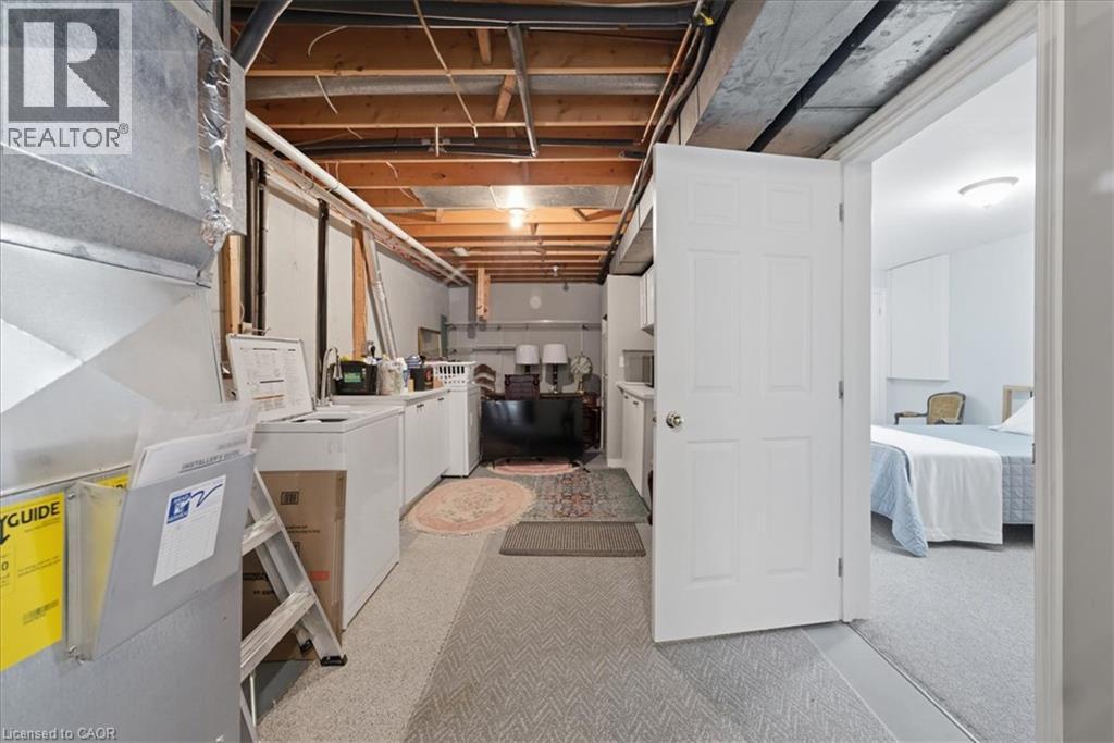 18 HAWK Street - Image 27
