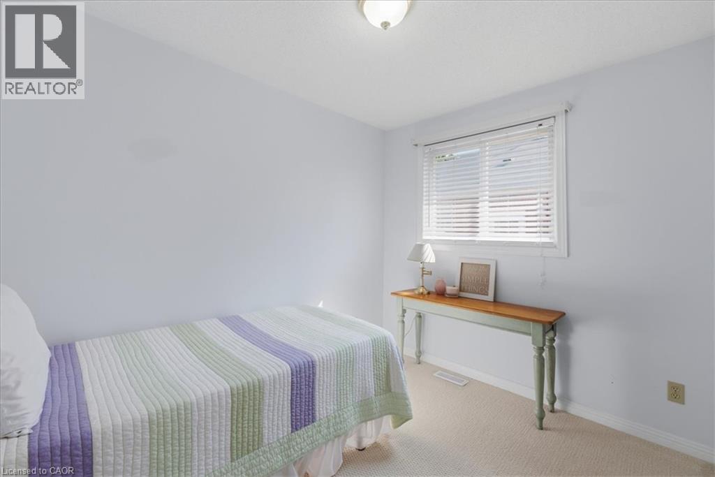 18 HAWK Street - Image 19