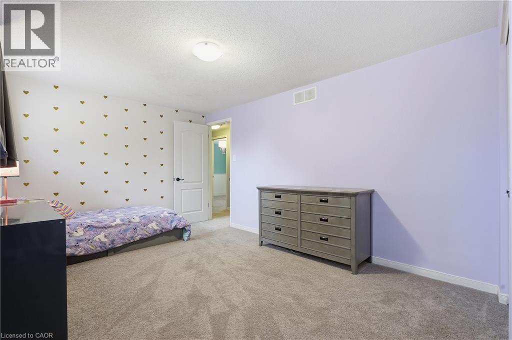 19 ALONA Avenue - 19