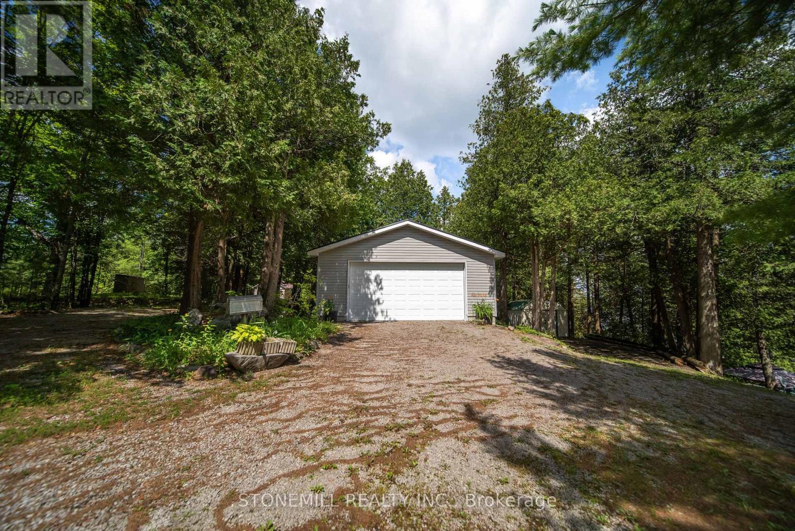 56 GRIFFIN DRIVE - 38