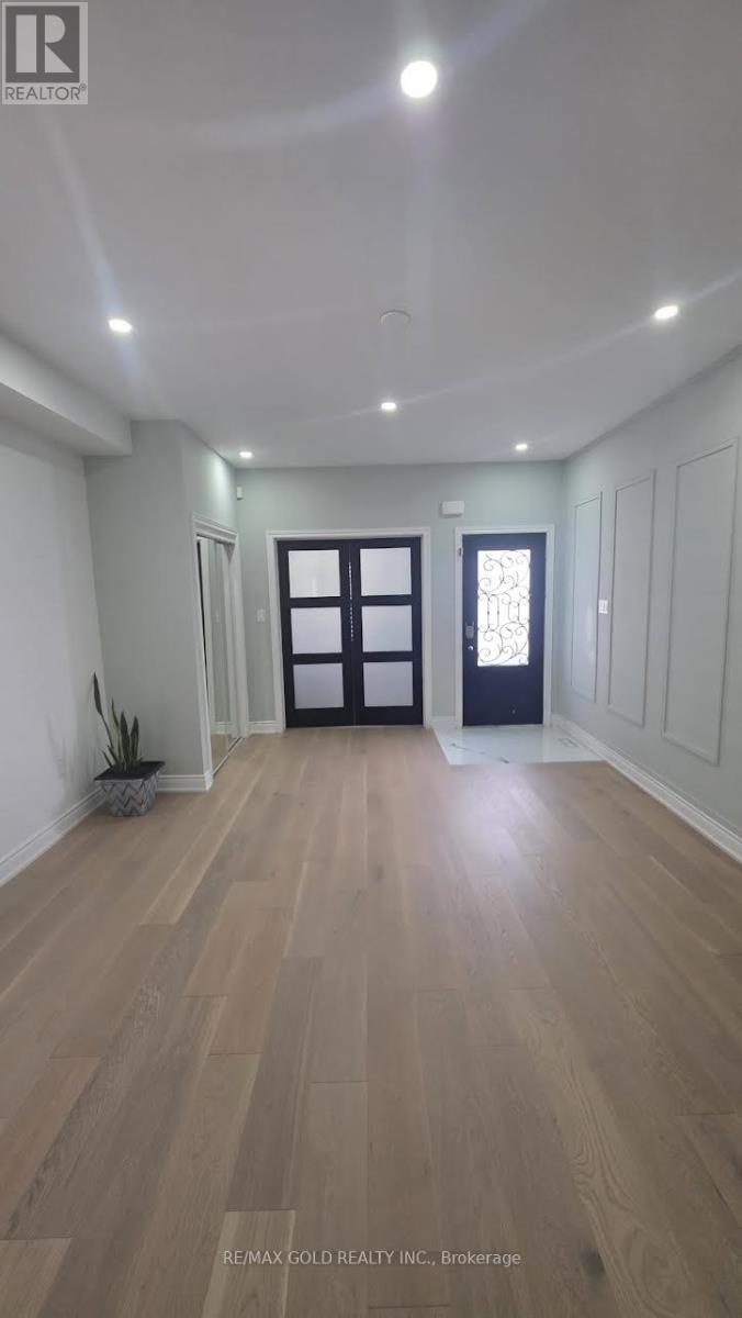 318 WALLACE STREET - 1