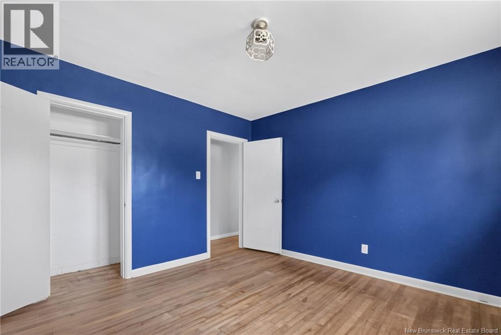 109 Chesswood Drive - Image 24
